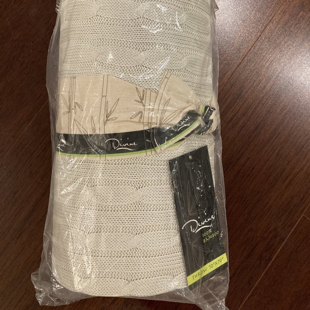 Bamboo Cable Knit Throw Blanket - Wheat/Camel